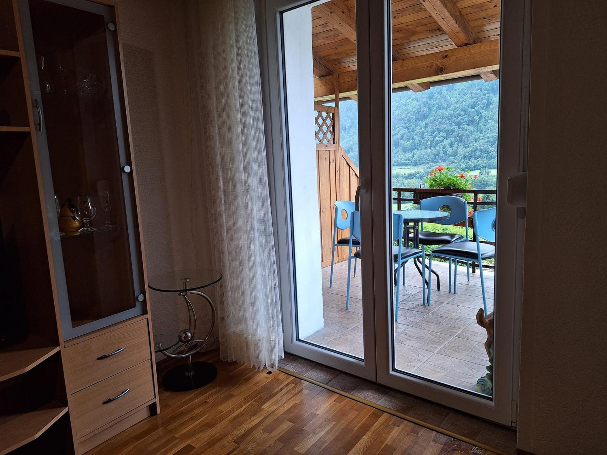 Mobile House Kd *